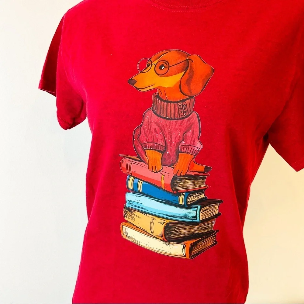 HANDMADE Doxie on a stack of books Red Cotton Tee Shirt - Picture 3 of 8